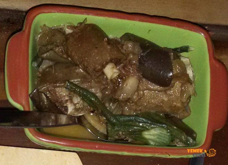 Kare Kare, Filipinler'de Ne Yenir