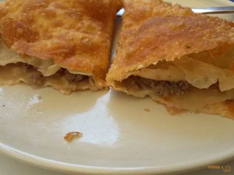 Çiğ Börek YEMEK GÜZEL