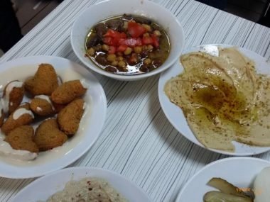 Felafel, Foul, Humus, Suriye Lokantası Sindibad