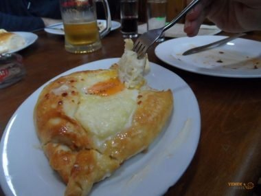 Khachapuri (Haçapuri) – Gürcistan Batum’da Neler Yenir